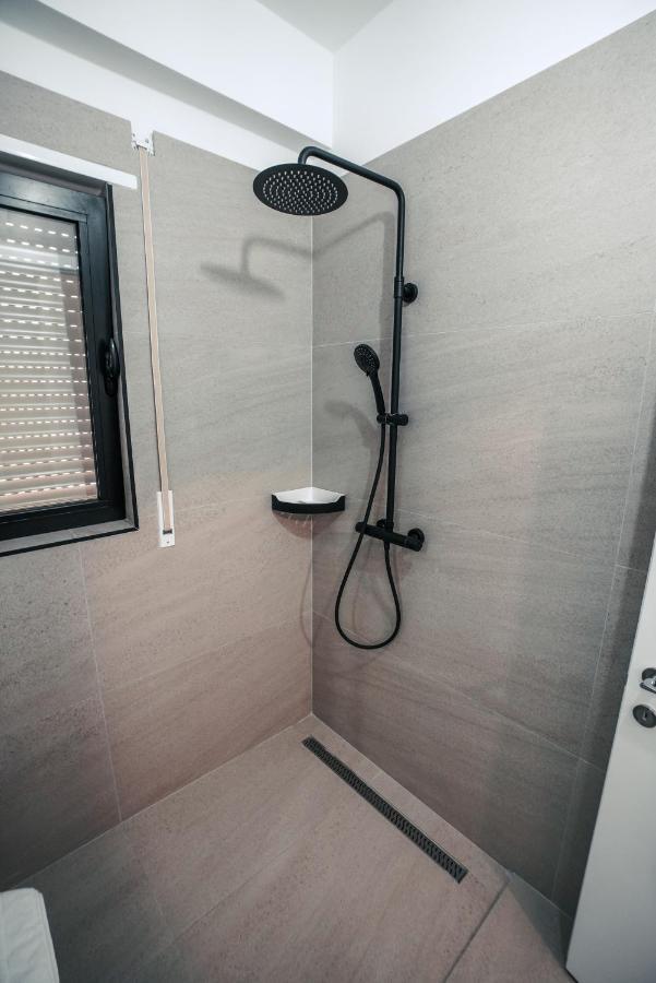 Mia Marine Rooms هيماري المظهر الخارجي الصورة